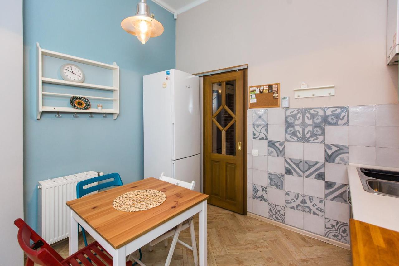 Light And Spacious Apartment On Gazova Str Lviv Eksteriør bilde