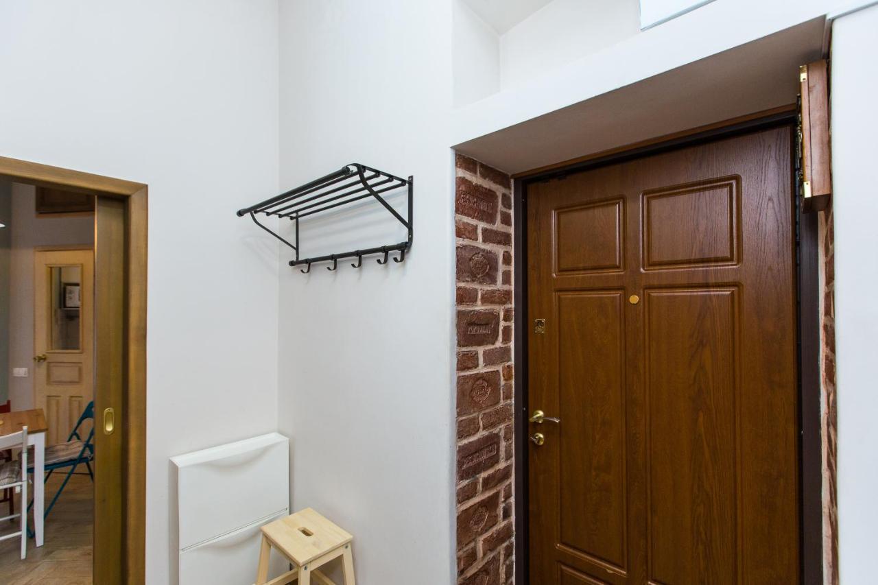 Light And Spacious Apartment On Gazova Str Lviv Eksteriør bilde