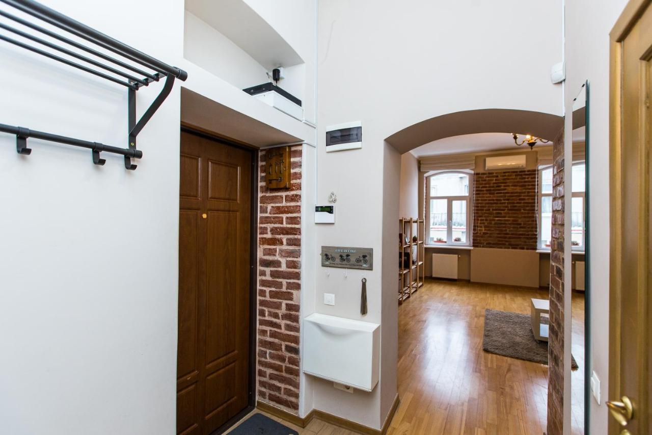 Light And Spacious Apartment On Gazova Str Lviv Eksteriør bilde